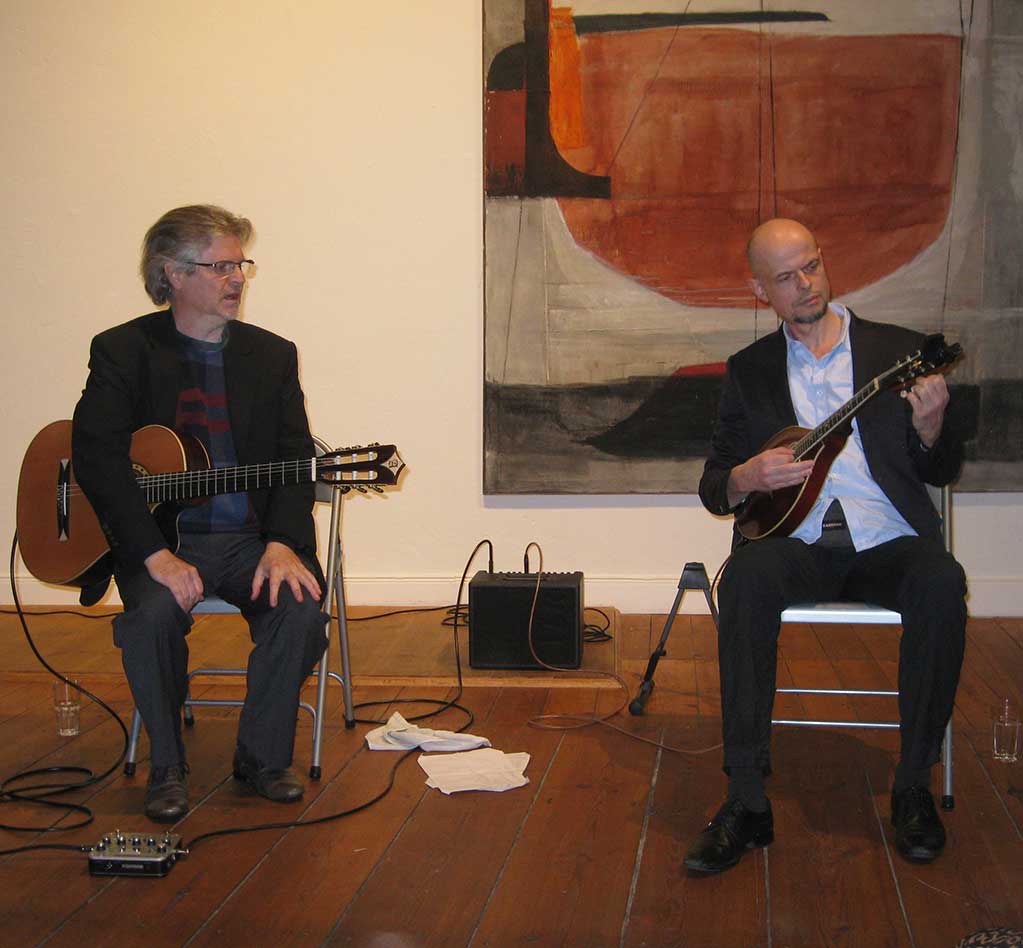 Rick Hannah plays jazz on acoustic guitar with Ulli Bartel, here on the mandolin, play Brazilian choro and jazz standards as well as Rick's original compositions at Camaro Stiftung gallery in Berlin